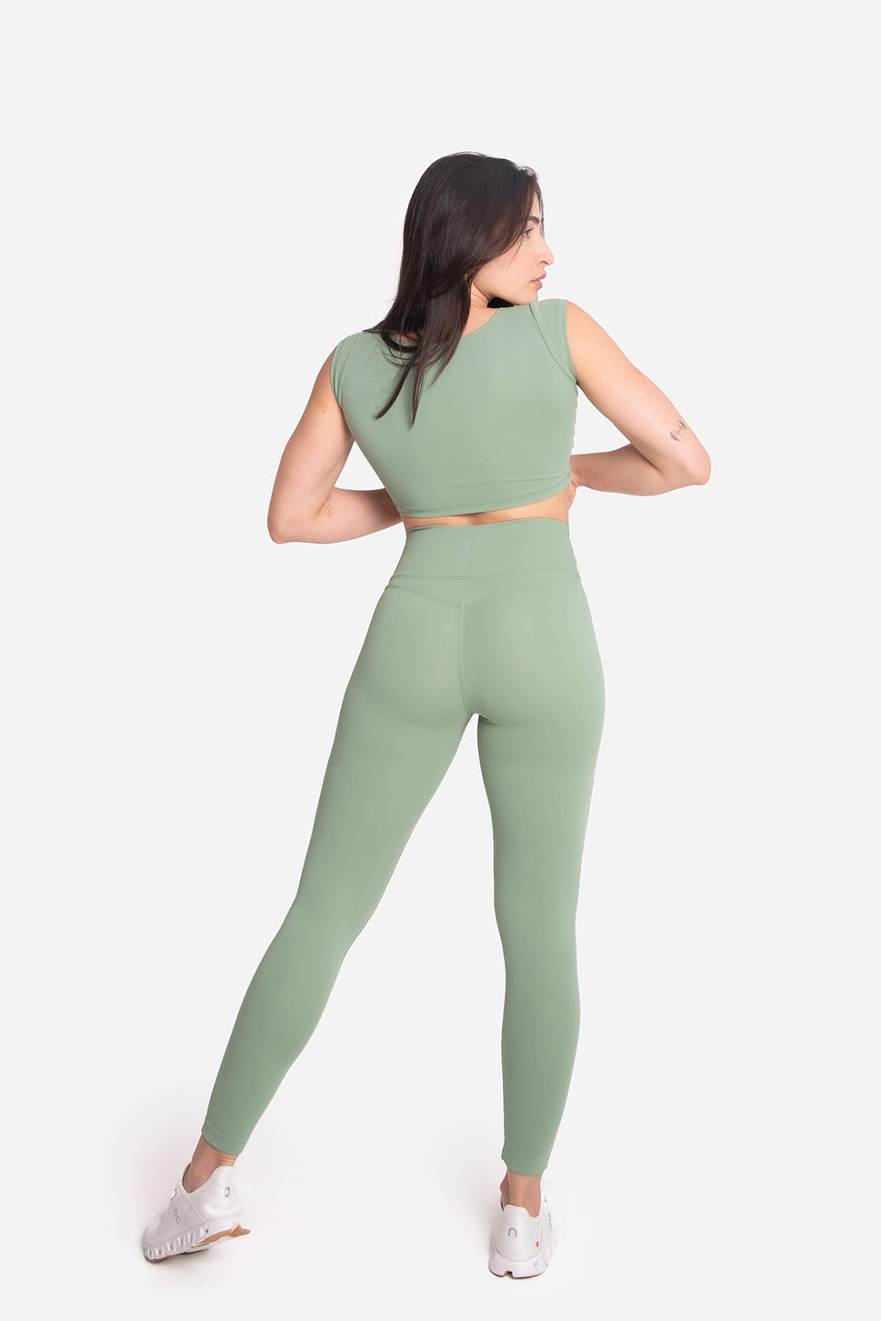 Muse Motion Crop Top SetL / Olive Aura Green