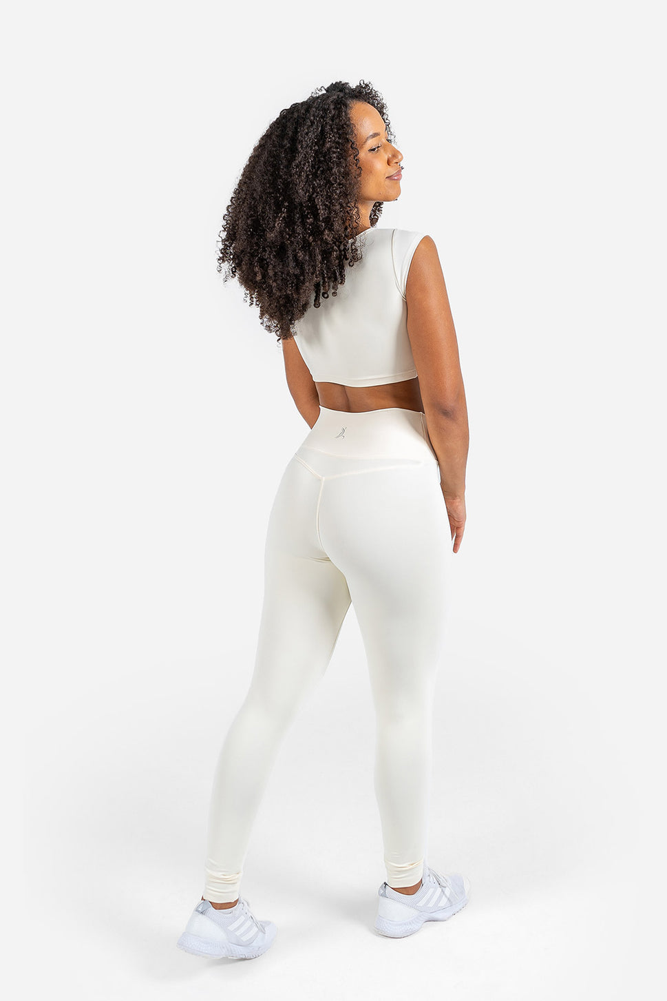 Muse Motion Crop TopL / Vanilla Off-White